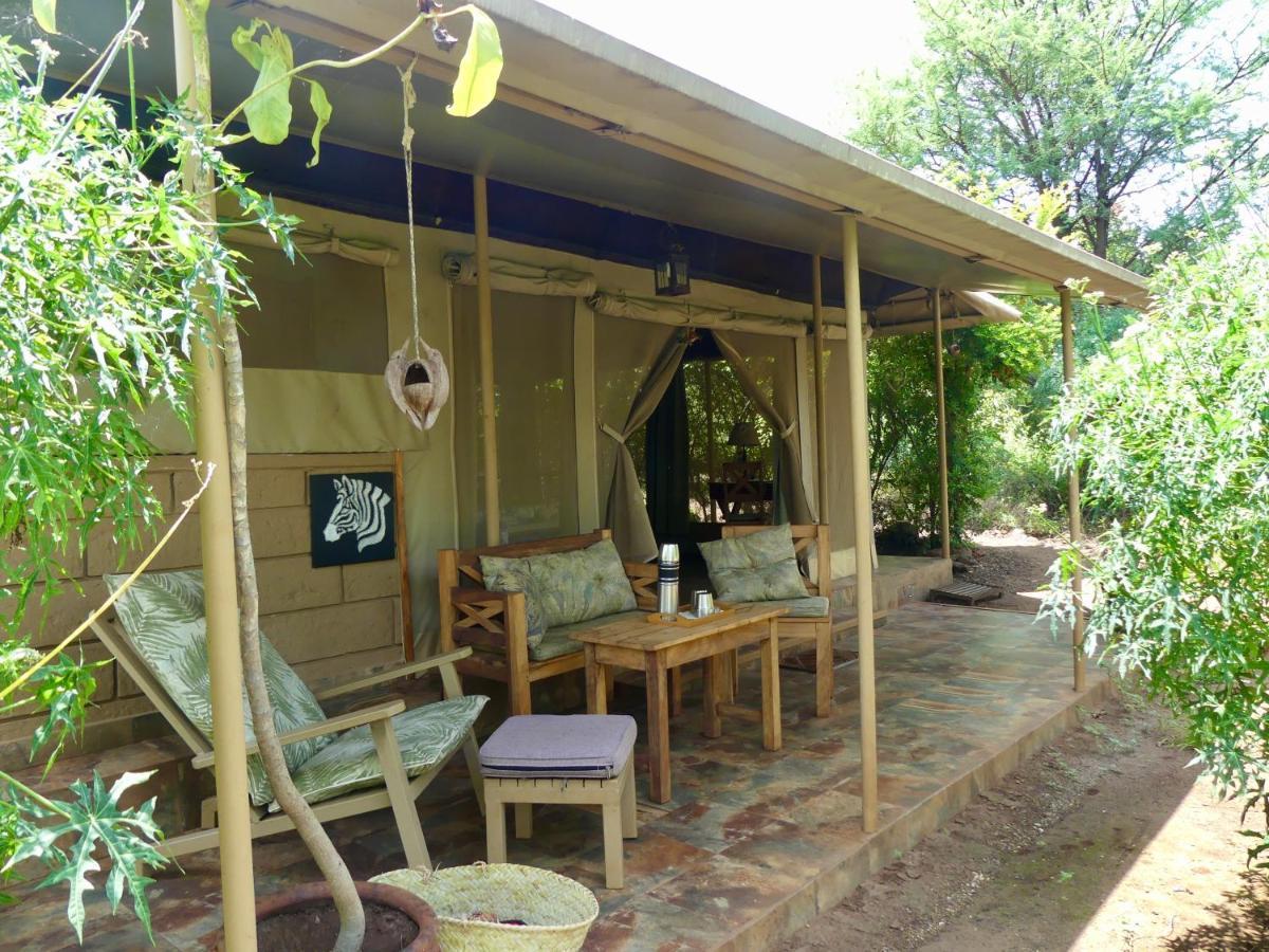 Ikweta Safari Camp Hotel Maua Luaran gambar