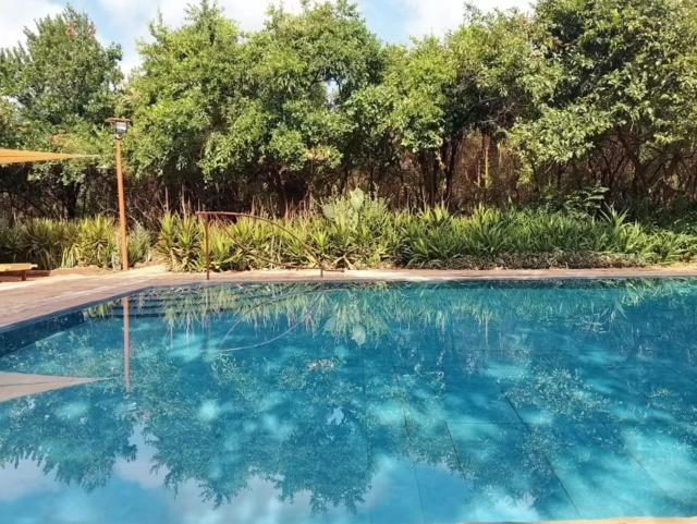 Ikweta Safari Camp Hotel Maua Luaran gambar